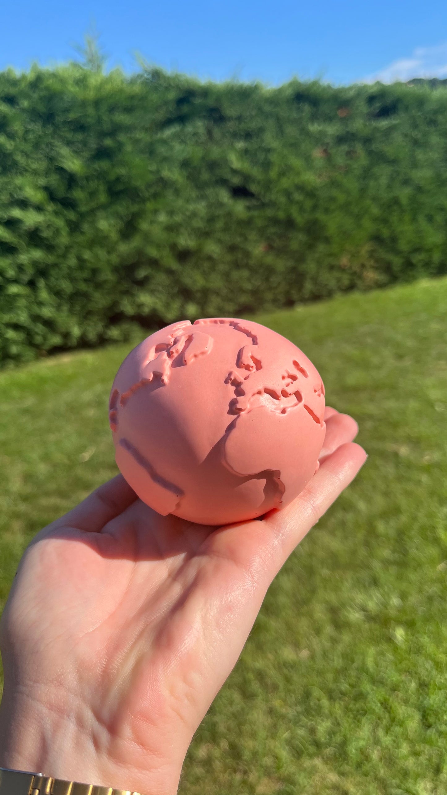 Globe