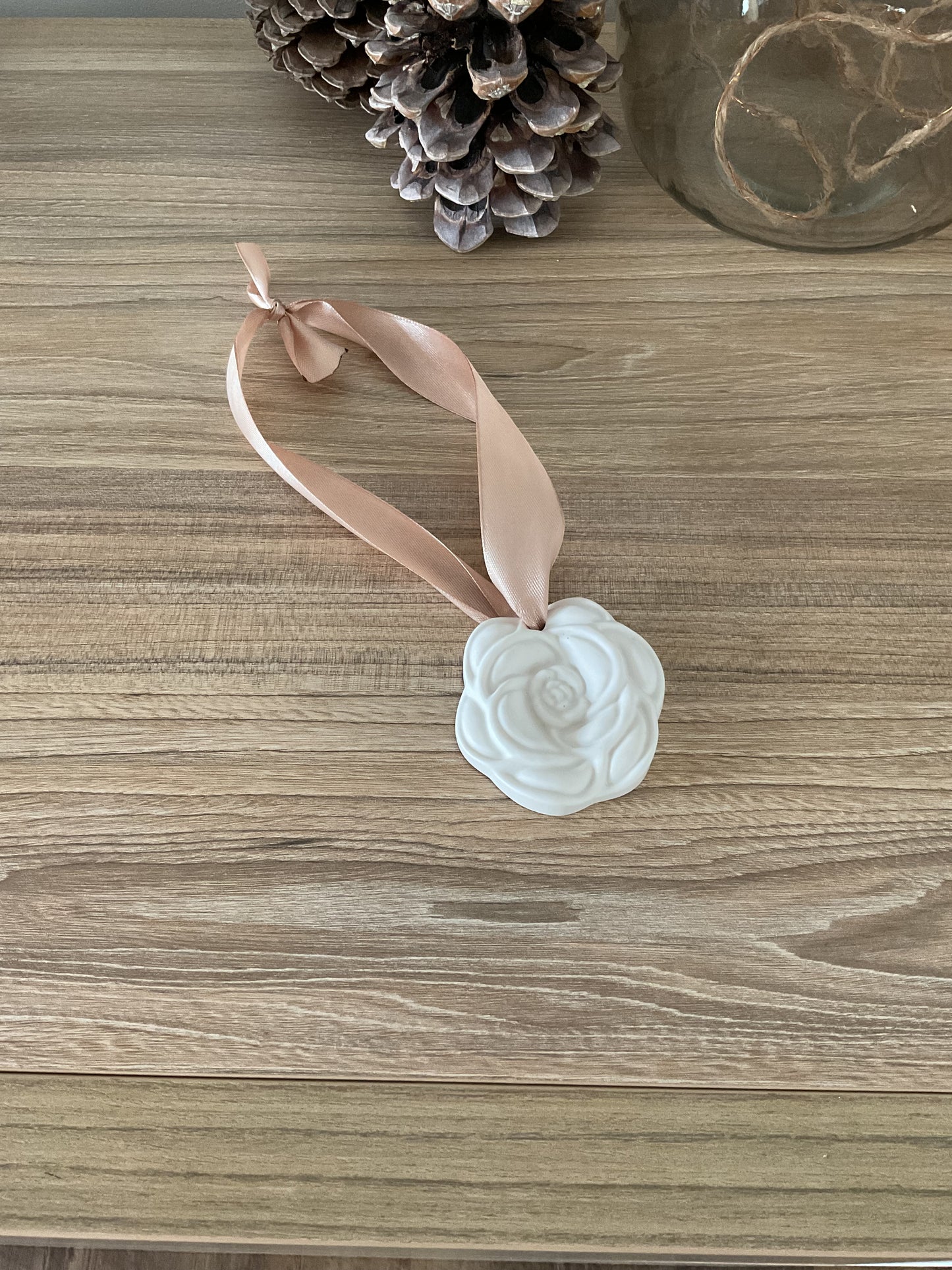 Diffuseur rose suspendu