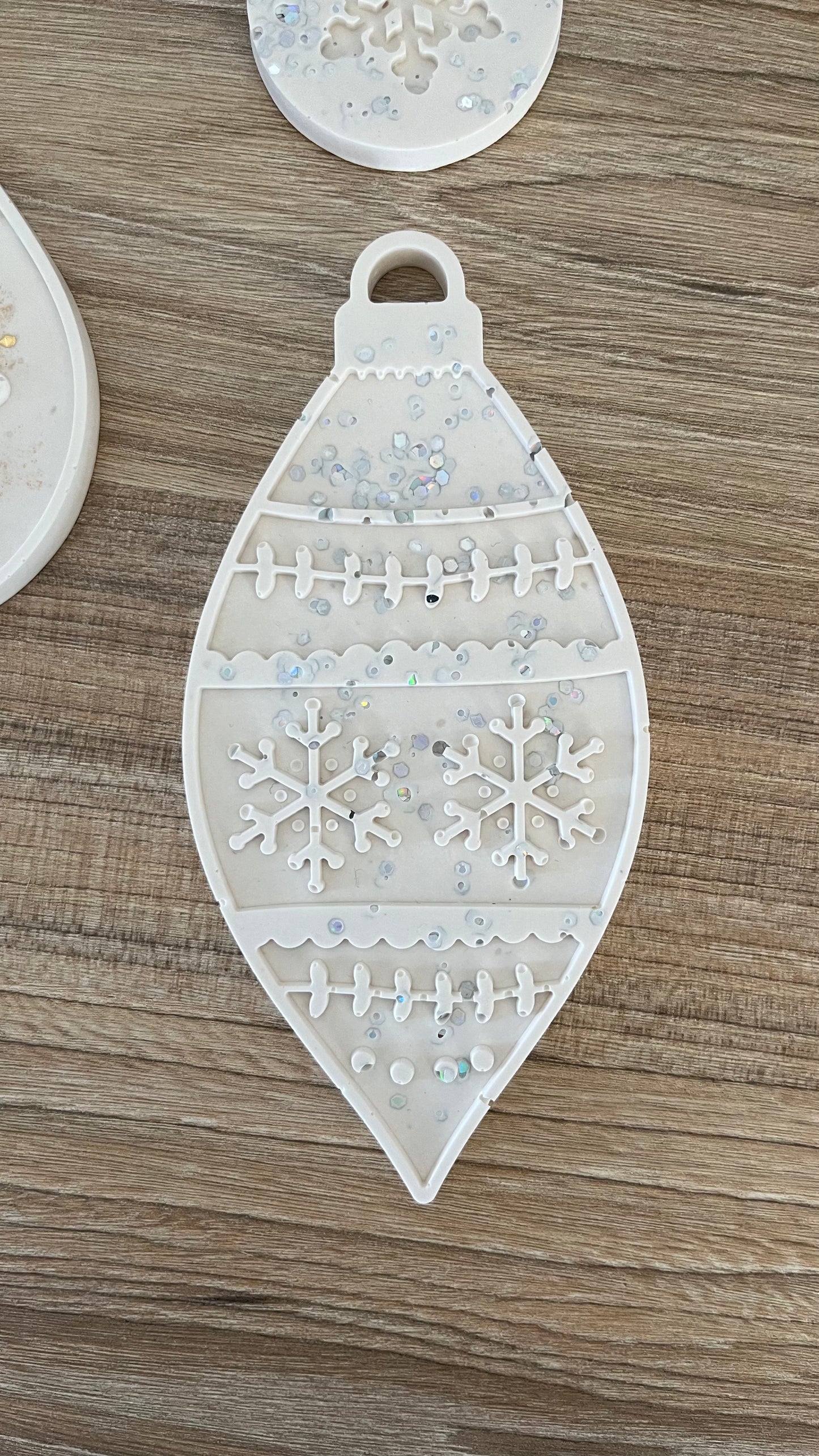 Boule de Noël ovale