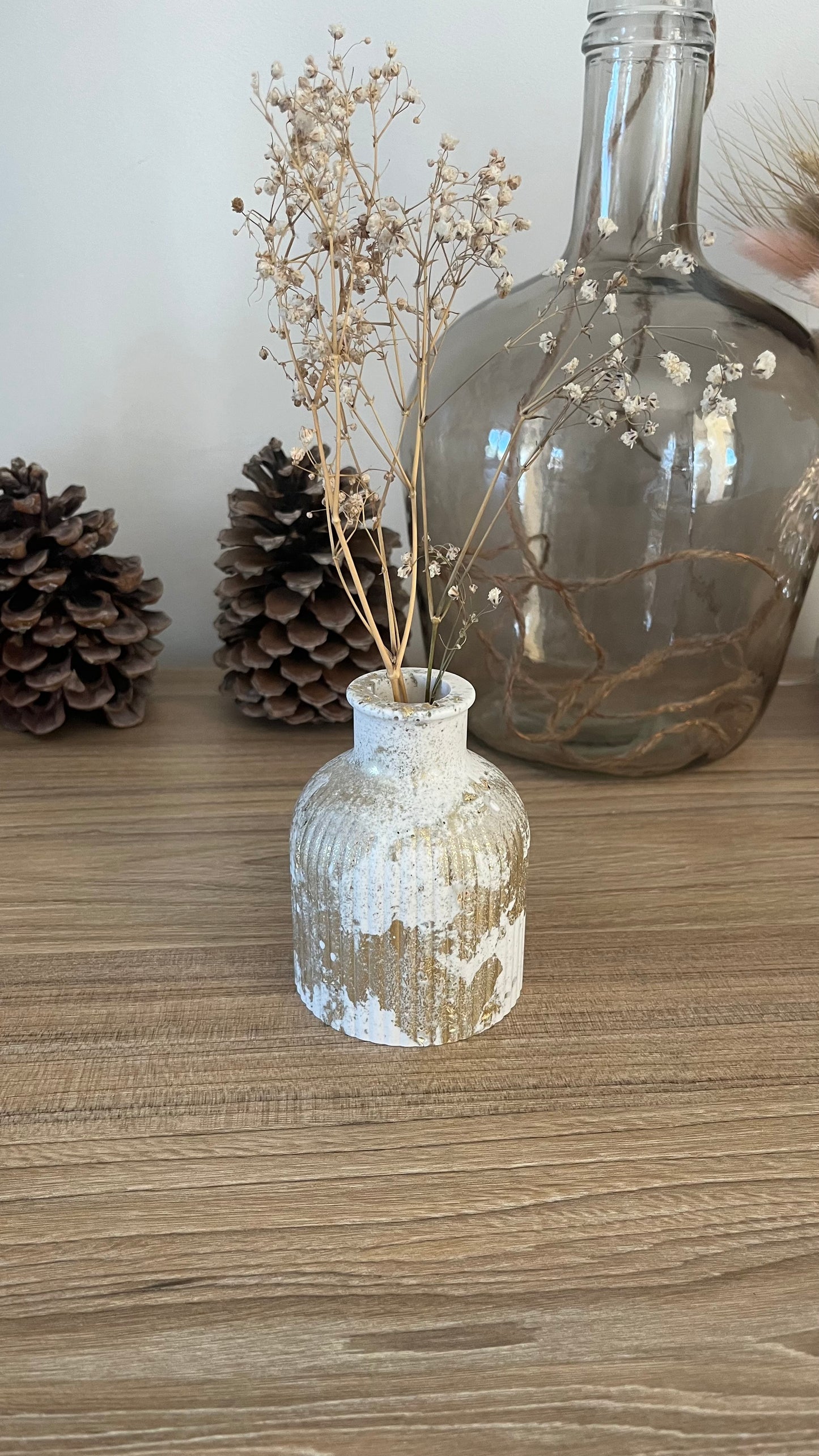Vase strié